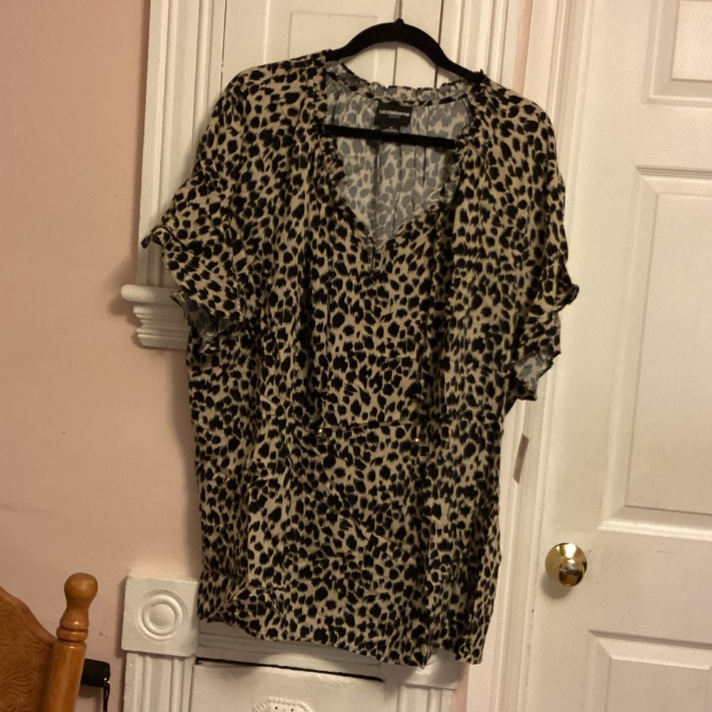 Liz Claiborne Black and Brown Flutter Sleeve Blouse